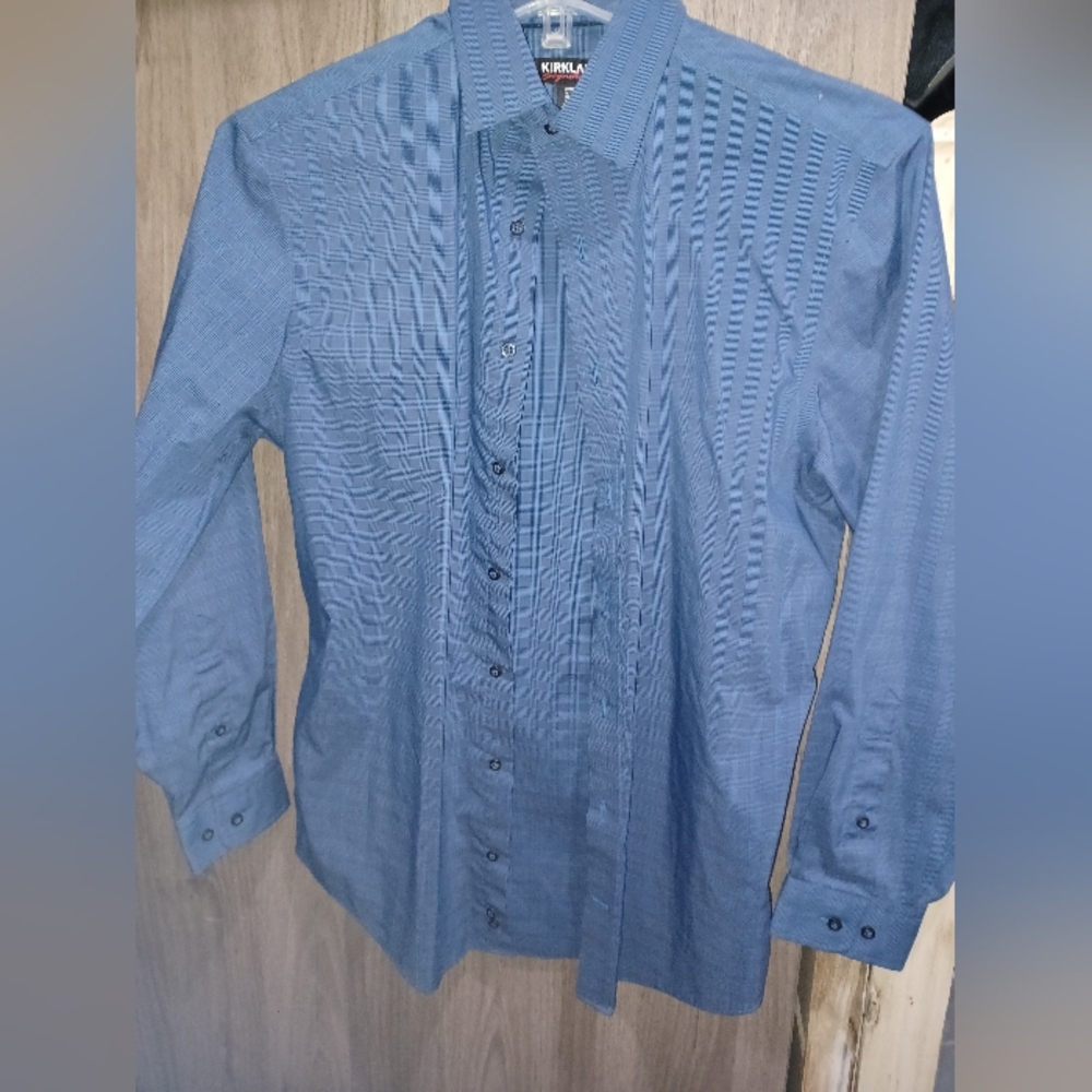 Kirkland Signature Blue Dress Shirt